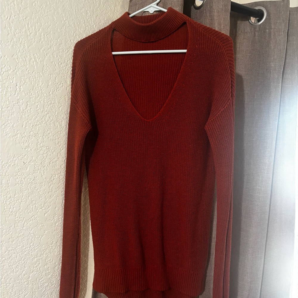 Guess Burnt Orange V-Neck Sweater Fine Knit